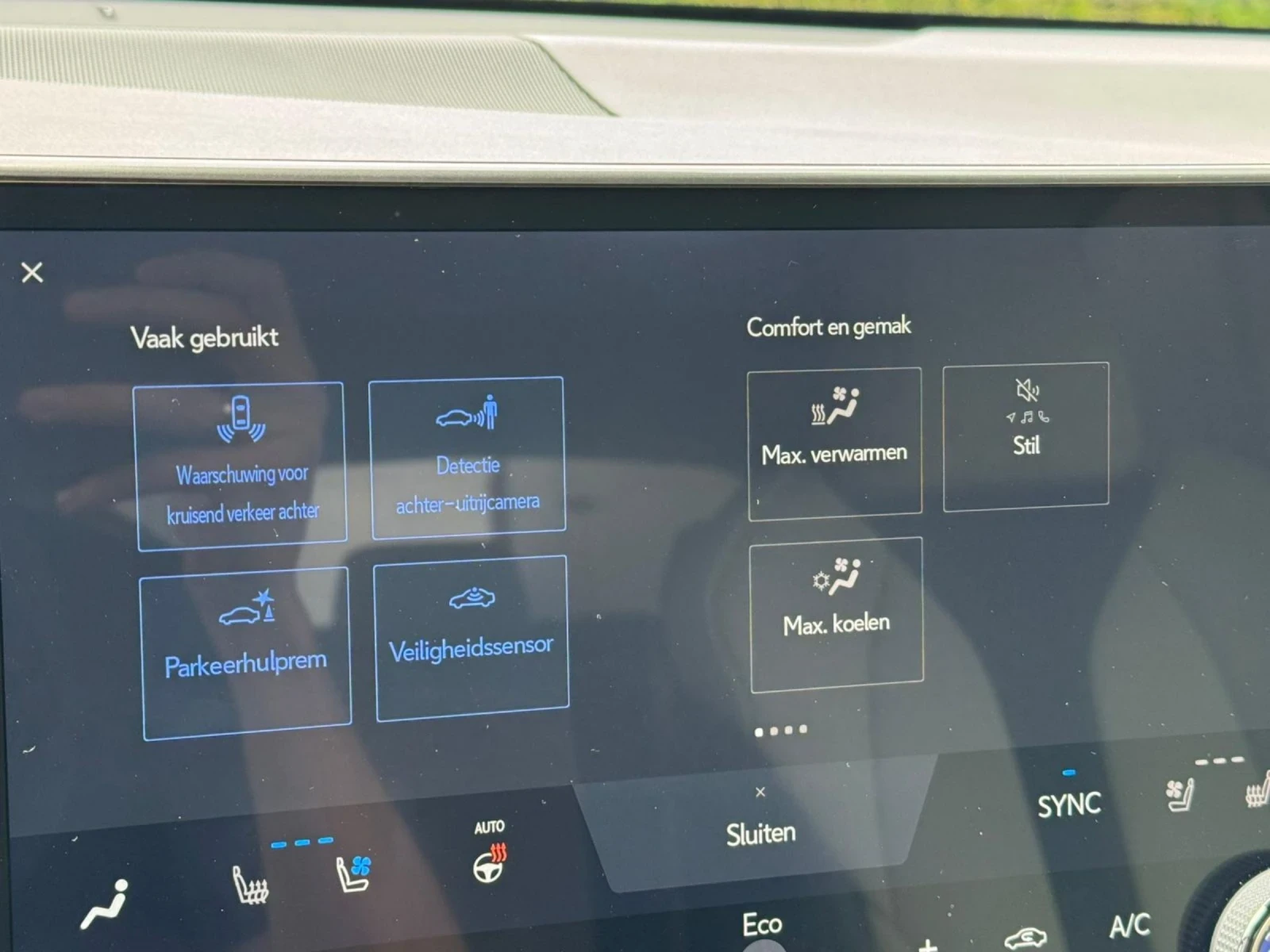 Lexus NX 450 Plug-in Hybrid 4x4 Full Extri , снимка 12 - Автомобили и джипове - 54947625