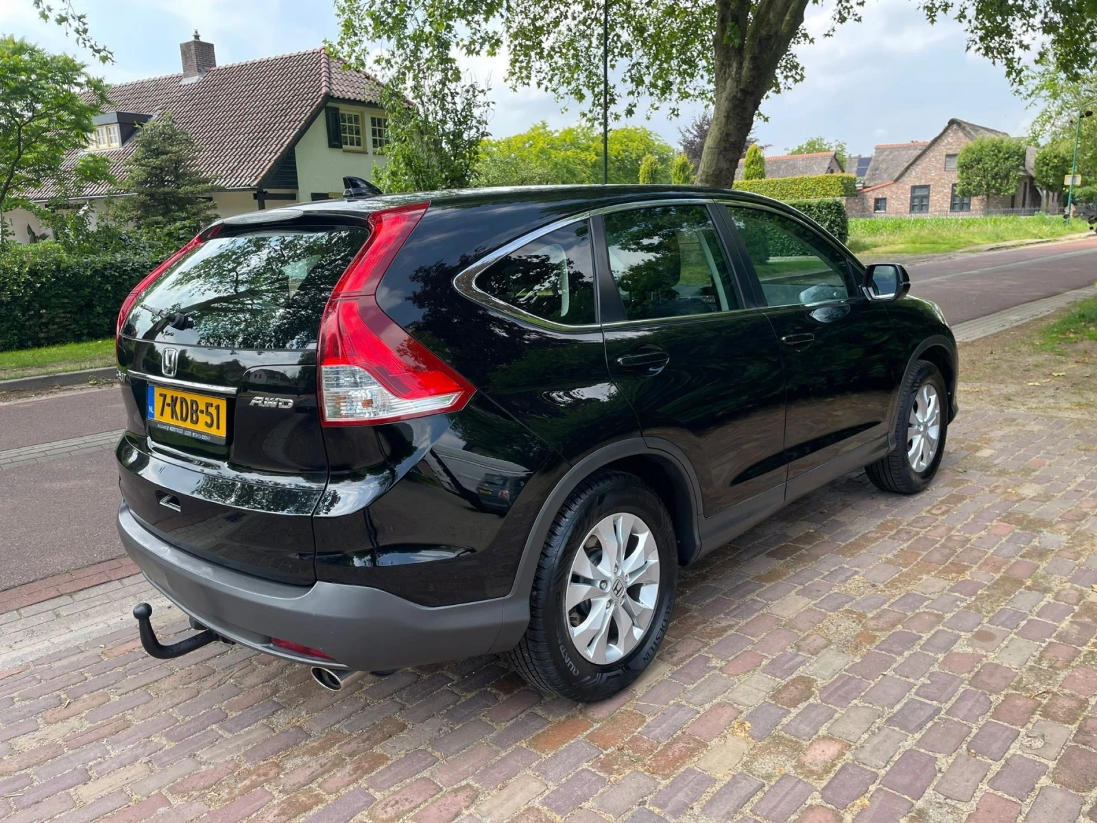 Honda Cr-v 2.0 I-vtec 155ks 4x4, снимка 3 - Автомобили и джипове - 54947625