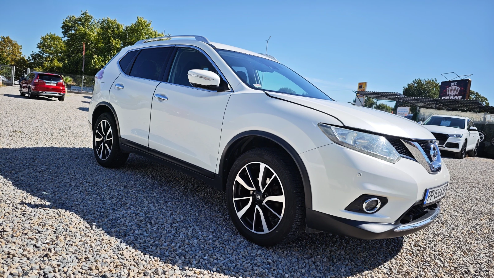 Nissan X-trail ТОП/ВСИЧКО ПЛАТЕНО/НАПЪЛНО ОБСЛУЖЕН/БЯЛА ПЕРЛА, снимка 5 - Автомобили и джипове - 56221693