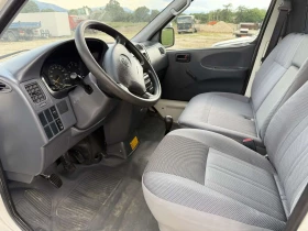 Toyota Hiace 2.5d4d 4x4, снимка 5