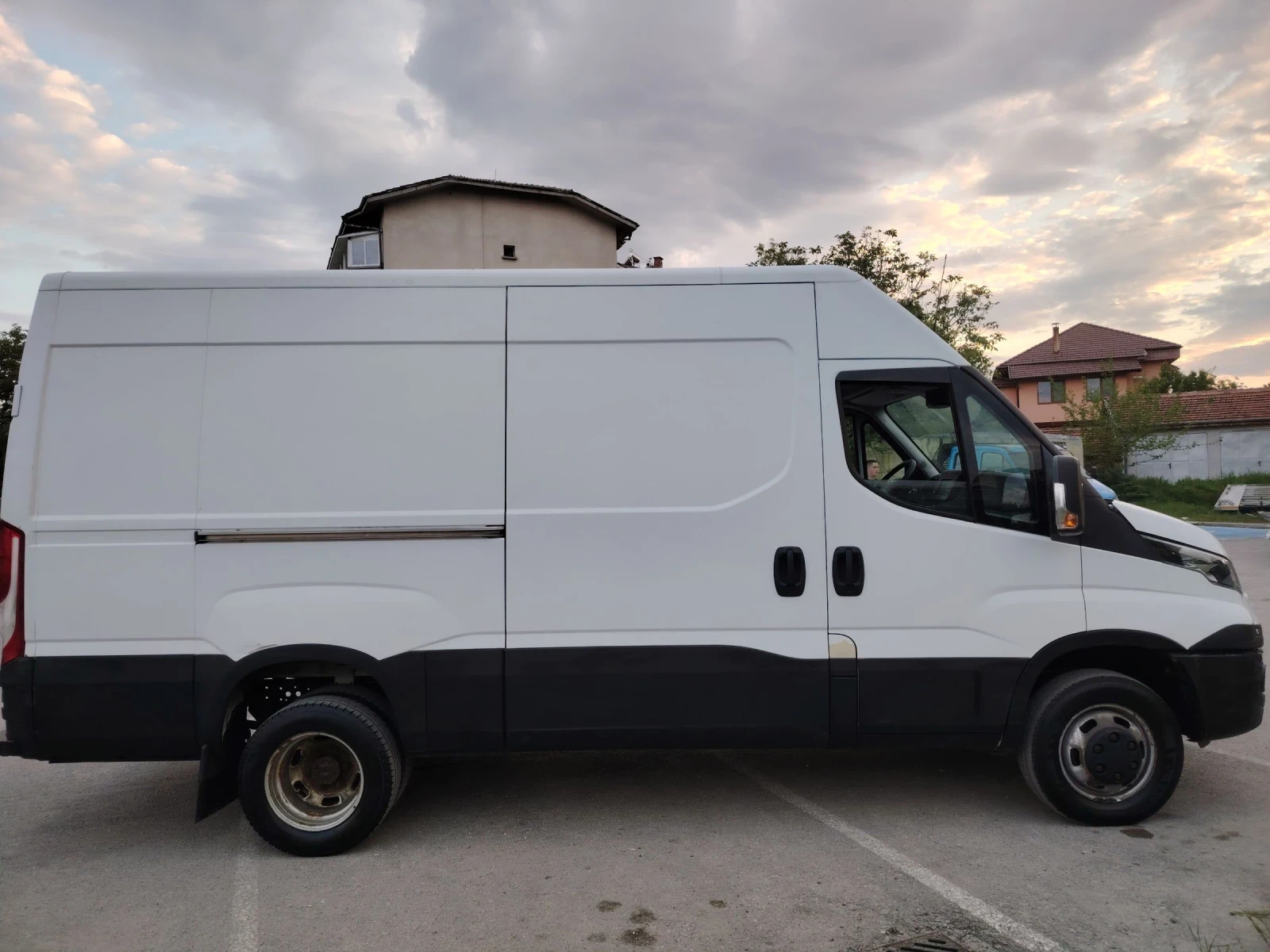 Iveco 35c17 3.0hpi 3.5т - изображение 3
