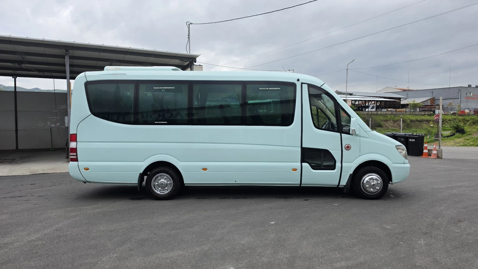 Mercedes-Benz Sprinter 518 Нов внос Стъклопакет 20 местен, снимка 3 - Бусове и автобуси - 54237416