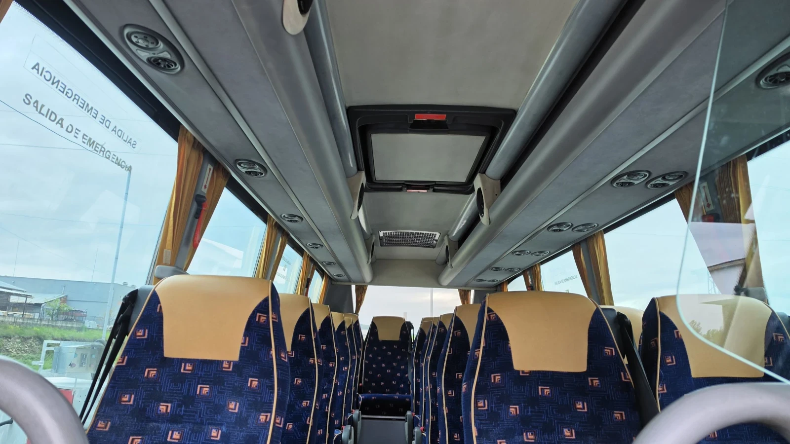 Mercedes-Benz Sprinter 518 Нов внос Стъклопакет 20 местен, снимка 10 - Бусове и автобуси - 54237416