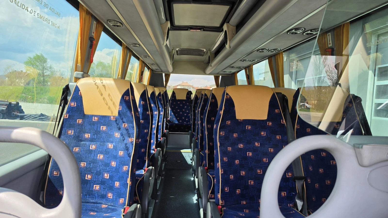 Mercedes-Benz Sprinter 518 Нов внос Стъклопакет 20 местен, снимка 8 - Бусове и автобуси - 54237416