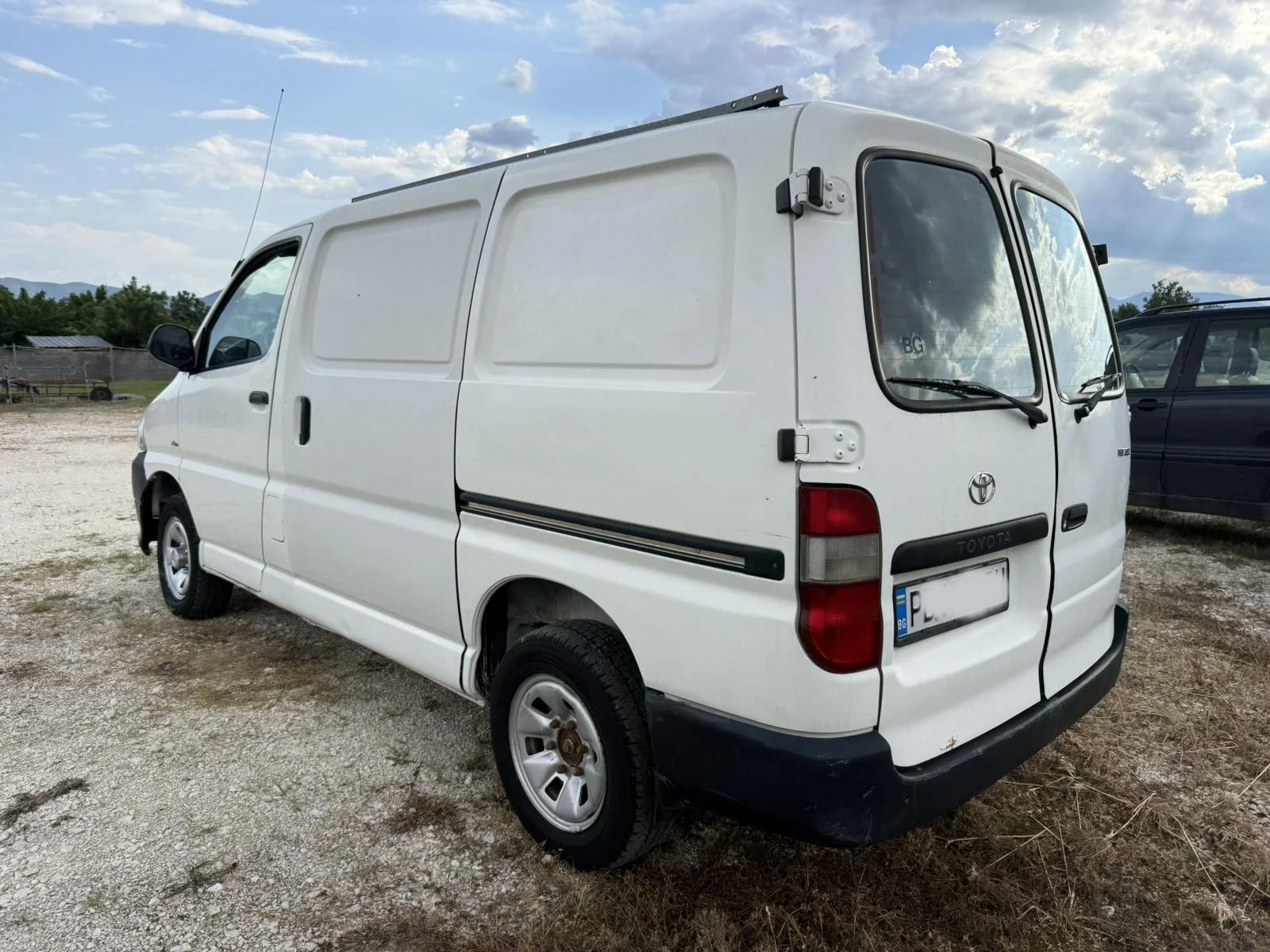 Toyota Hiace 2.5d4d 4x4 | Mobile.bg � ����������� 3
