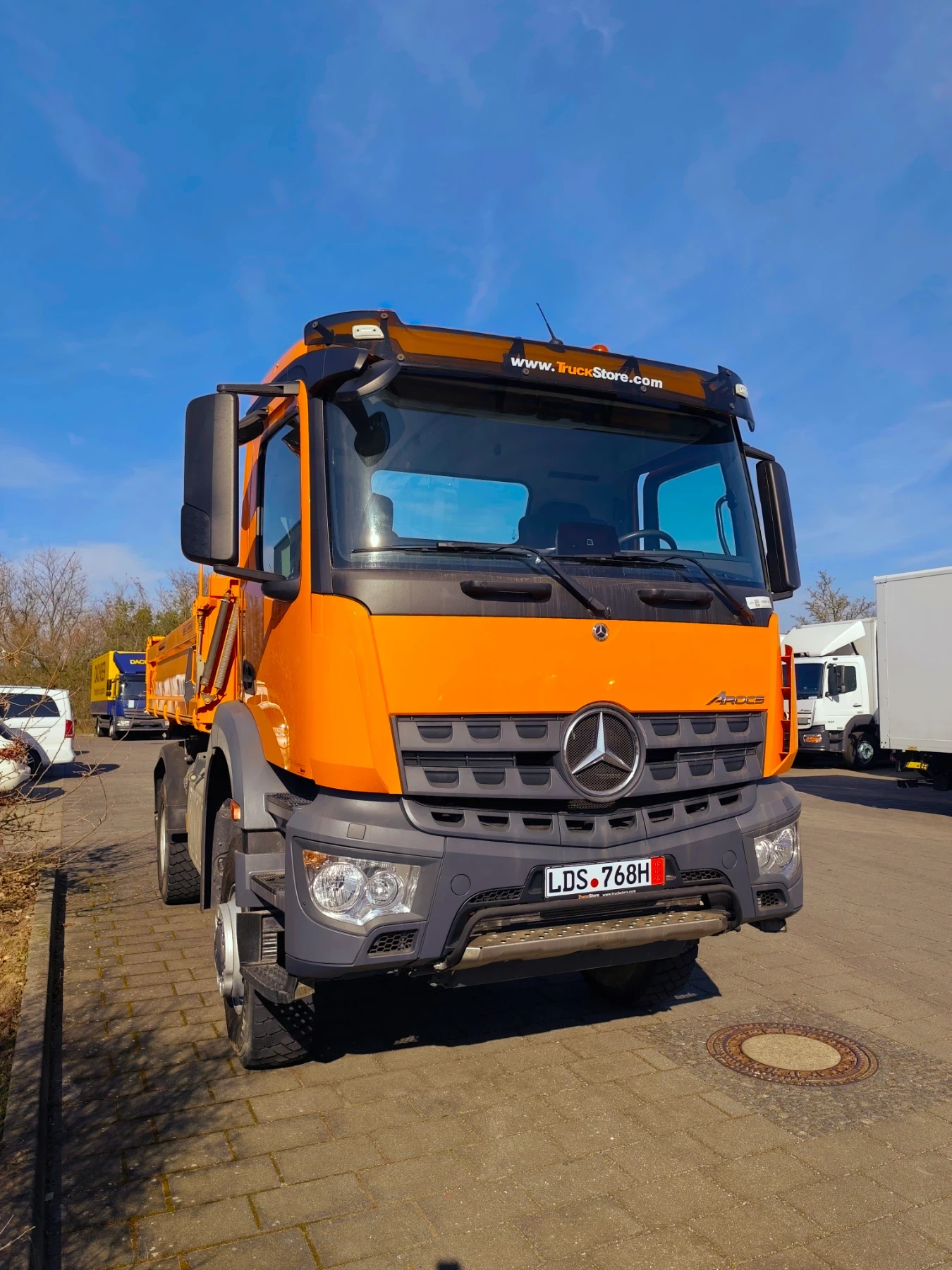 Mercedes-Benz Arocs 1836 4x4 - изображение 3