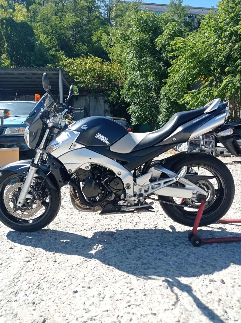 Suzuki Gsr 600, снимка 5 - Мотоциклети и мототехника - 51561904