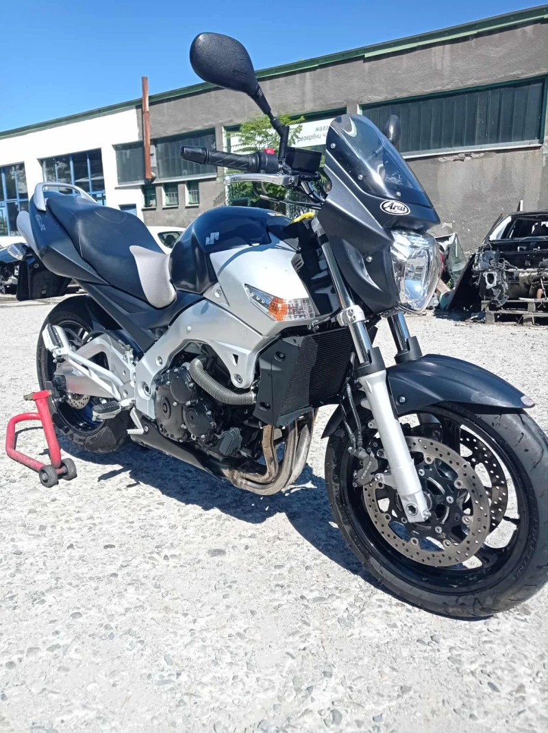Suzuki Gsr 600, снимка 2 - Мотоциклети и мототехника - 51561904