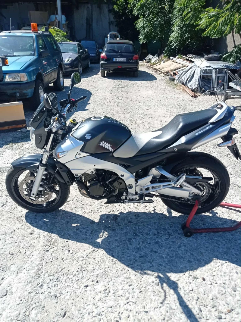 Suzuki Gsr 600, снимка 4 - Мотоциклети и мототехника - 51561904