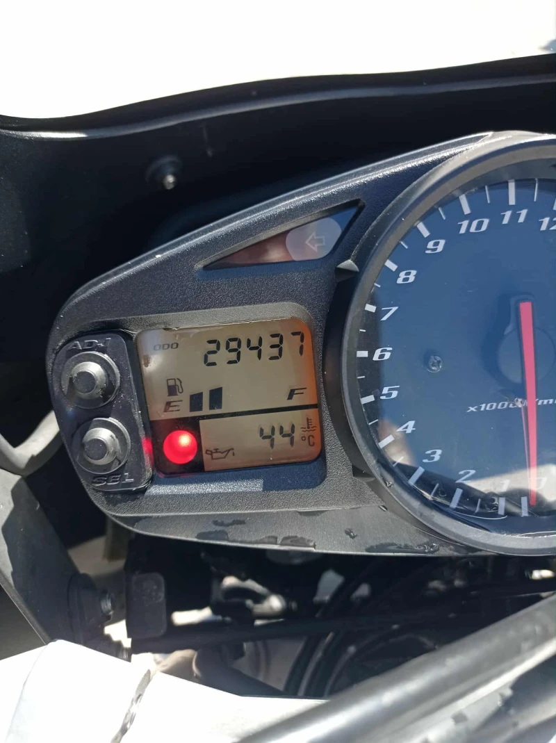 Suzuki Gsr 600, снимка 6 - Мотоциклети и мототехника - 51561904