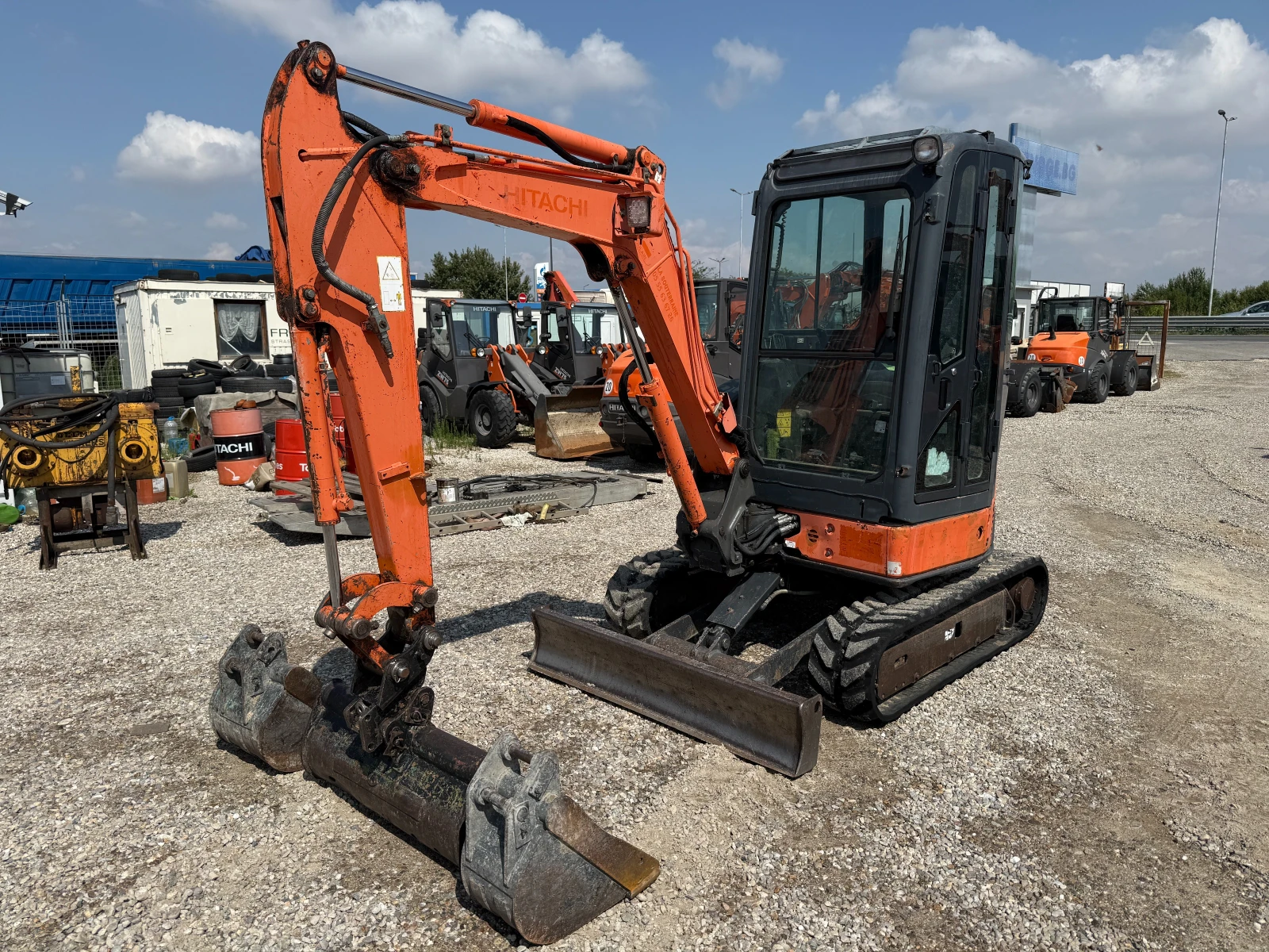 Багер Hitachi ZX U27-2 3 КОФИ - изображение 6