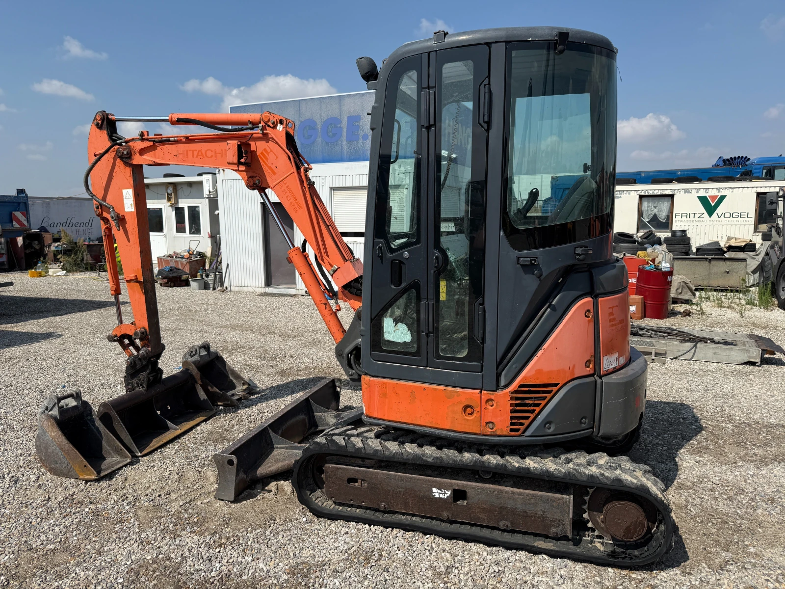 Багер Hitachi ZX U27-2 3 КОФИ - изображение 2