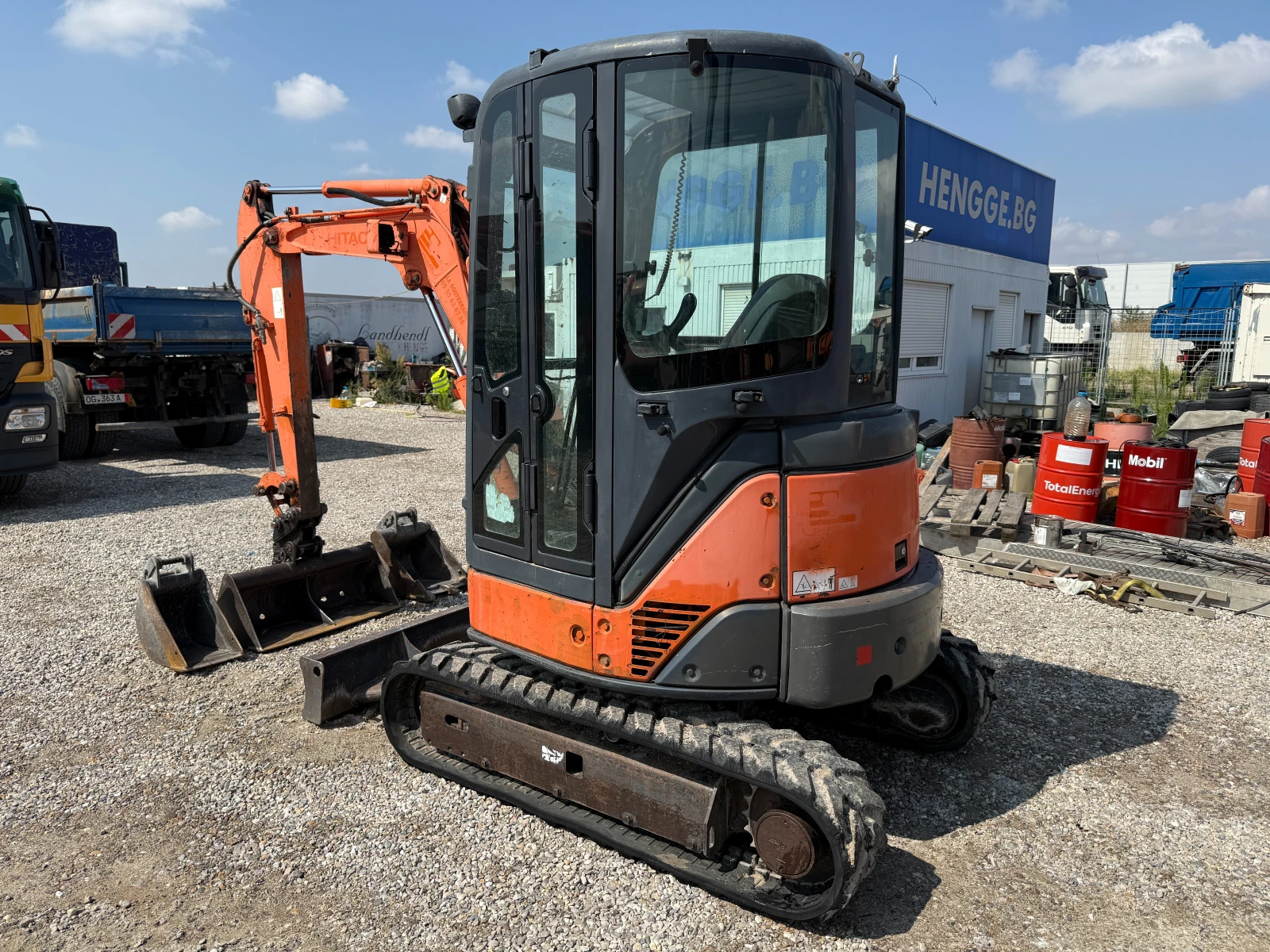 Багер Hitachi ZX U27-2 3 КОФИ - изображение 3