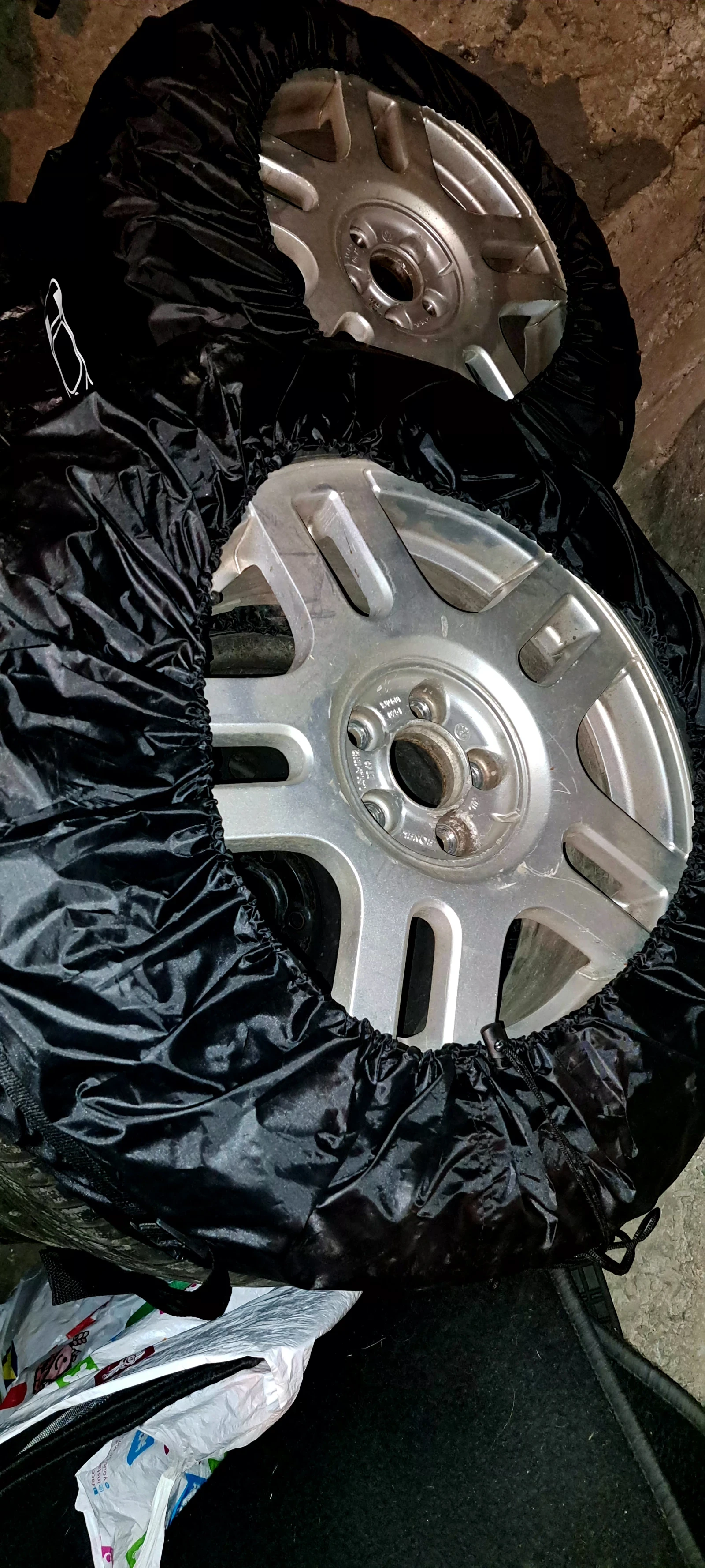 Гуми Зимни 205/55R16
