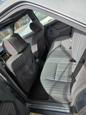 Mercedes-Benz 124, снимка 9