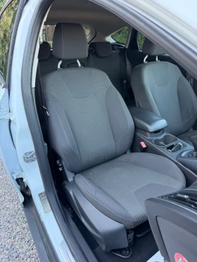 Ford Focus 1.6TDCi 116к.с * Климатроник* * Face-Lift* , снимка 13