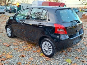 Toyota Yaris 1.3VVT-i АВТОМАТИК* КЛИМА* 2 ключа* НОВИ ЗИМНИ ГУМ - 7999 лв. / 4089.82 € - 77415075 7