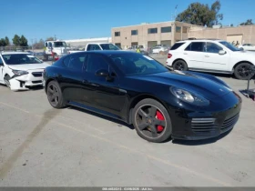 ������ Porsche Panamera