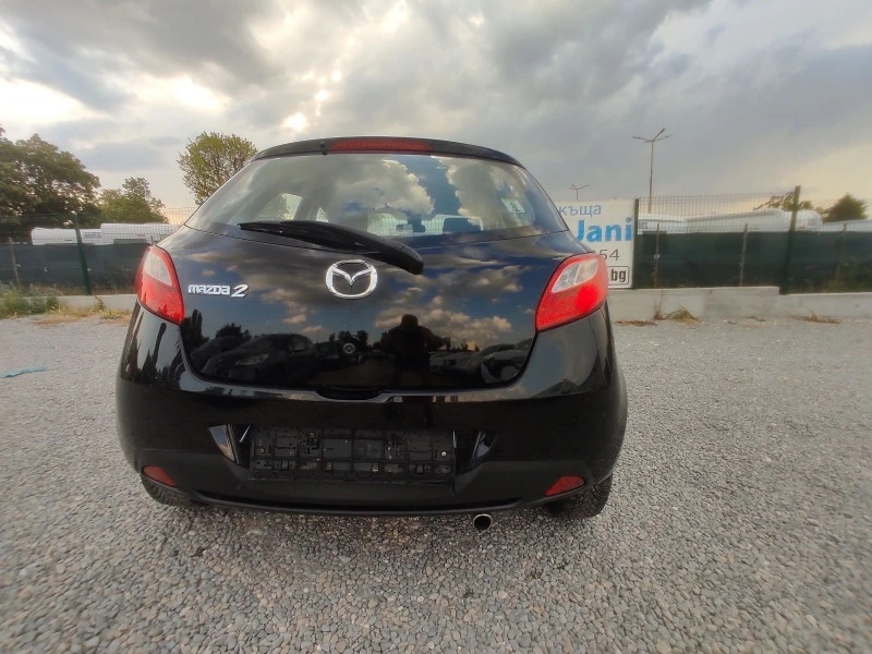 Mazda 2 1.4i/БЕНЗИН/86к.с., снимка 8 - Автомобили и джипове - 46635775