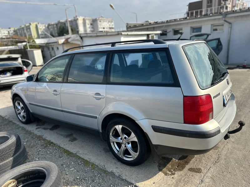 VW Passat, снимка 3 - Автомобили и джипове - 47902333