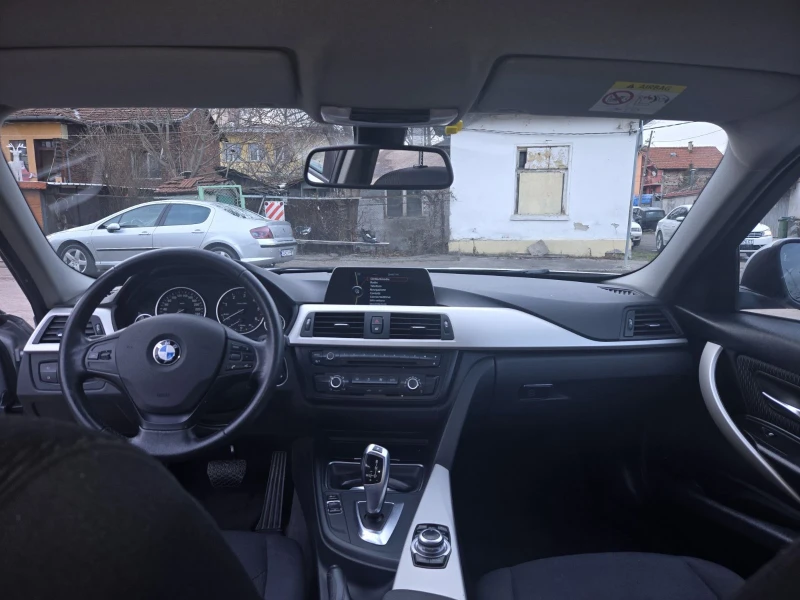 BMW 320 320d, снимка 11 - Автомобили и джипове - 48836927