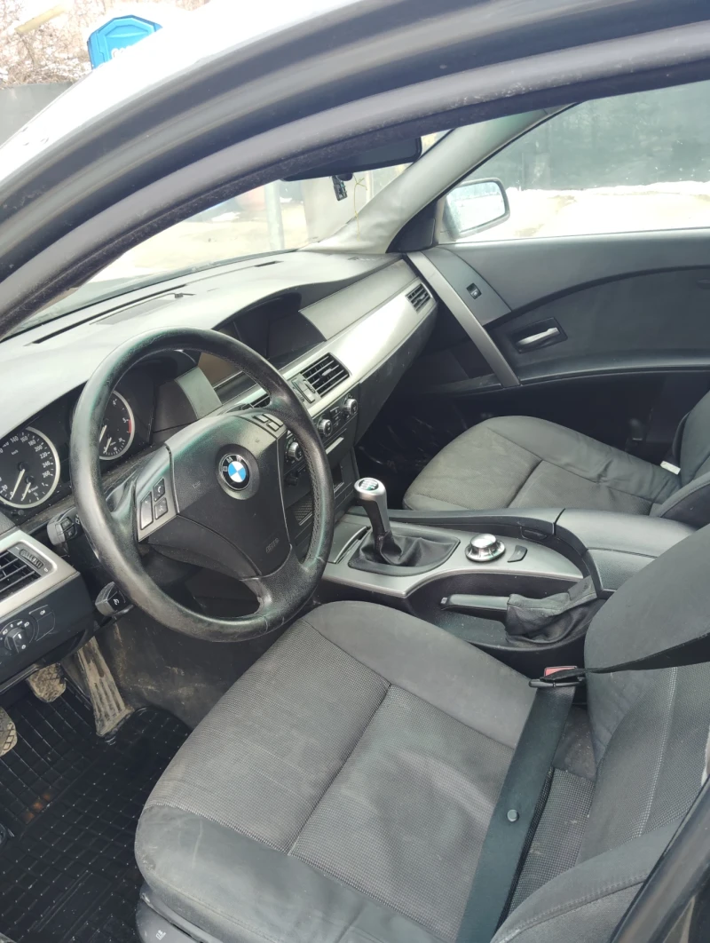 BMW 525, снимка 6 - Автомобили и джипове - 48966863