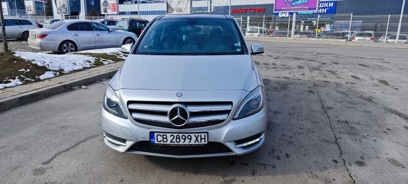 Mercedes-Benz B 180 1.5CDI 109к.с. AMG Line, снимка 10 - Автомобили и джипове - 49254731