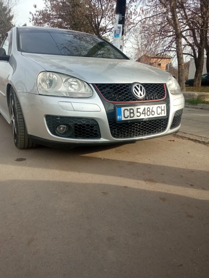 VW Golf R32 пакет, снимка 1 - Автомобили и джипове - 49445467