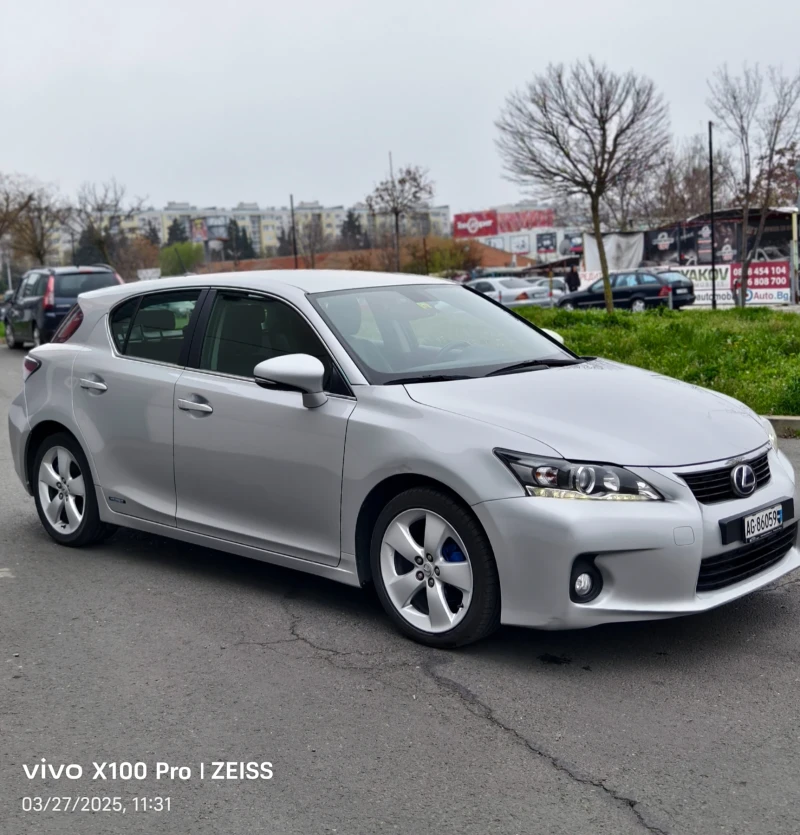 Lexus CT 200h 1.8HSD Swiss Auto., снимка 3 - Автомобили и джипове - 49662493