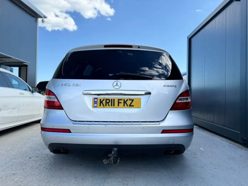 Mercedes-Benz R 350 642 3, 5, снимка 7 - Автомобили и джипове - 50351110