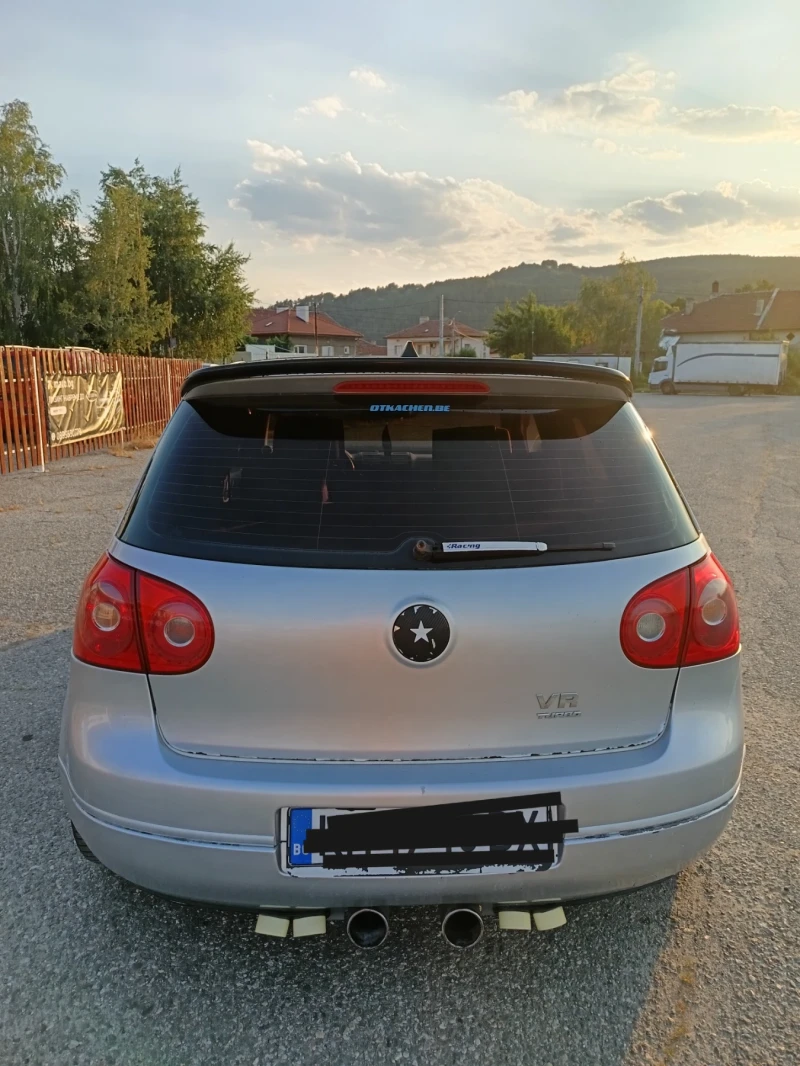 VW Golf 5, снимка 4 - Автомобили и джипове - 51009127