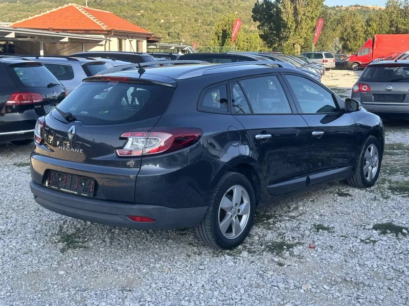 Renault Megane 1.5/DCI ИТАЛИЯ, снимка 5 - Автомобили и джипове - 52630595