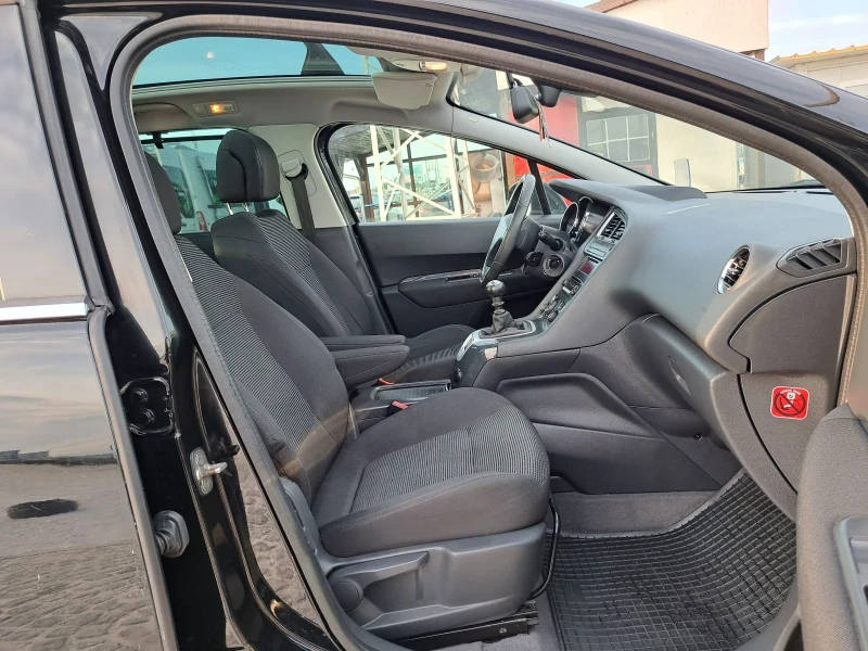 Peugeot 5008 1.6d/ПАНОРАМА/ХЕДЪП/ПАРКТРОН/ ПОДГРЕВ, снимка 12 - Автомобили и джипове - 51934410