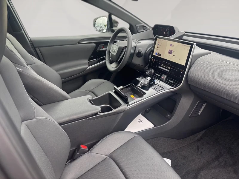 Toyota bZ4X BEV/218HP/LOUNGE/PANO/MEMO/AWD/360/JBL/KLESS/524g, снимка 12 - Автомобили и джипове - 52235612
