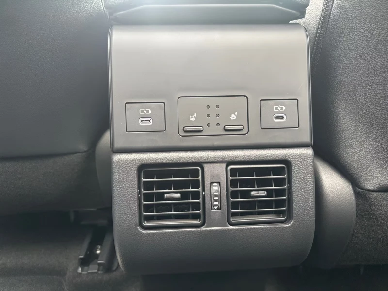 Toyota bZ4X BEV/218HP/LOUNGE/PANO/MEMO/AWD/360/JBL/KLESS/524g, снимка 14 - Автомобили и джипове - 52235612