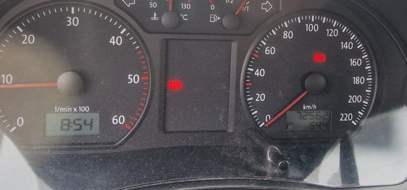 VW Polo, снимка 10 - Автомобили и джипове - 52576532