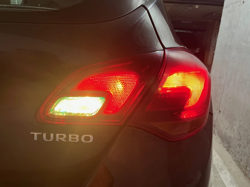 Opel Astra 1.4 Turbo 140кс, снимка 4 - Автомобили и джипове - 52613681