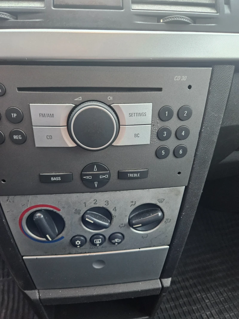 Opel Meriva, снимка 12 - Автомобили и джипове - 52664374