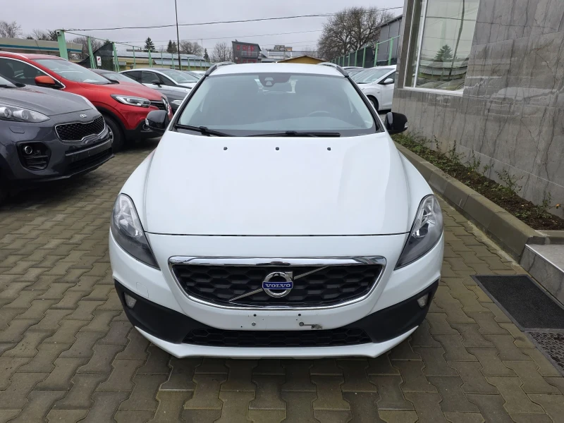 Volvo V40 Cross Country Avtomat , снимка 2 - Автомобили и джипове - 52875301