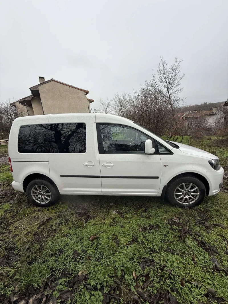 VW Caddy, снимка 3 - Автомобили и джипове - 52971704