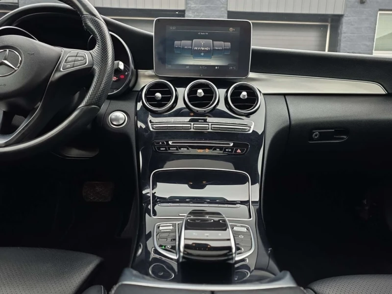 Mercedes-Benz C 300 * CARFAX * ЦЕНА ДО БГ, снимка 10 - Автомобили и джипове - 53370638