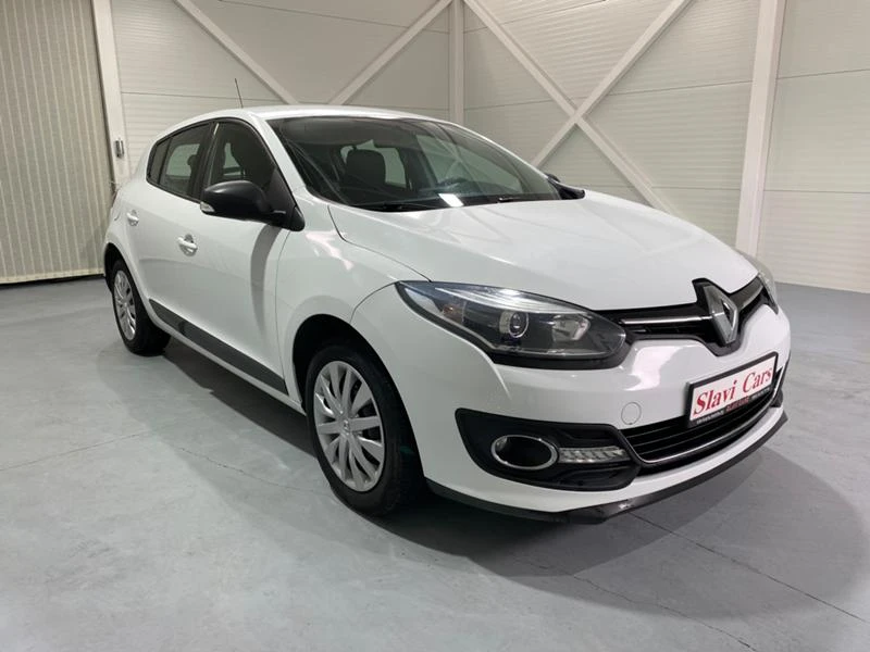 Renault Megane 1.5 DCI, снимка 3 - Автомобили и джипове - 36528724