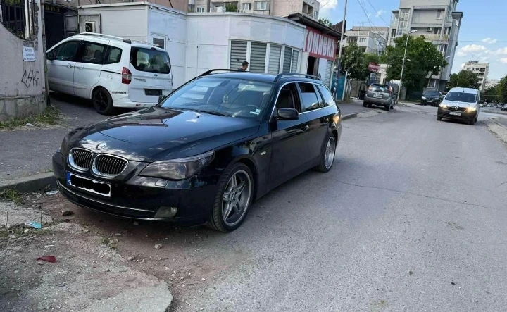 BMW 525 525 D, снимка 2 - Автомобили и джипове - 53330897