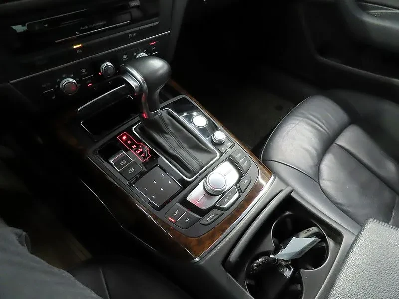 Audi A6 45 Tdi Quattro C7, снимка 13 - Автомобили и джипове - 56117279