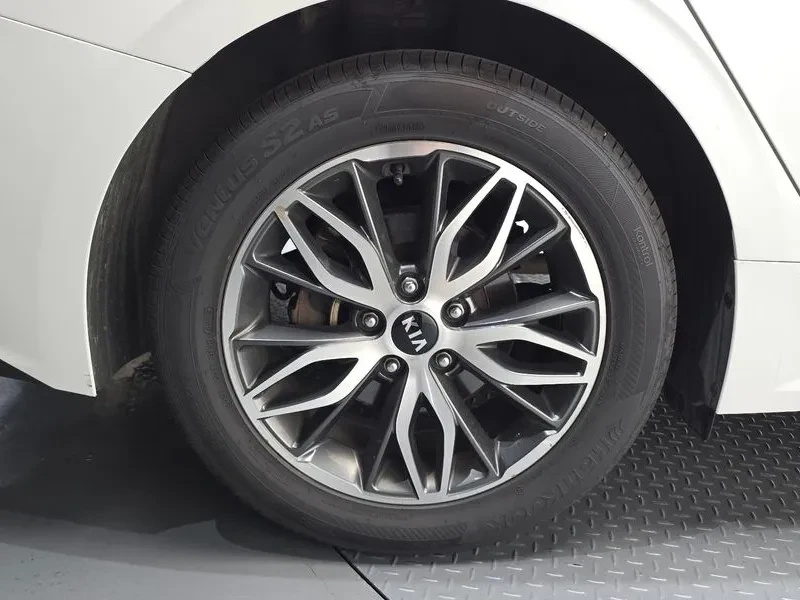 Kia K5 2.0 LPG - САМО 30% АВАНС, снимка 5 - Автомобили и джипове - 56322772
