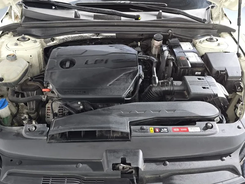 Kia K5 2.0 LPG - САМО 30% АВАНС, снимка 6 - Автомобили и джипове - 56322772