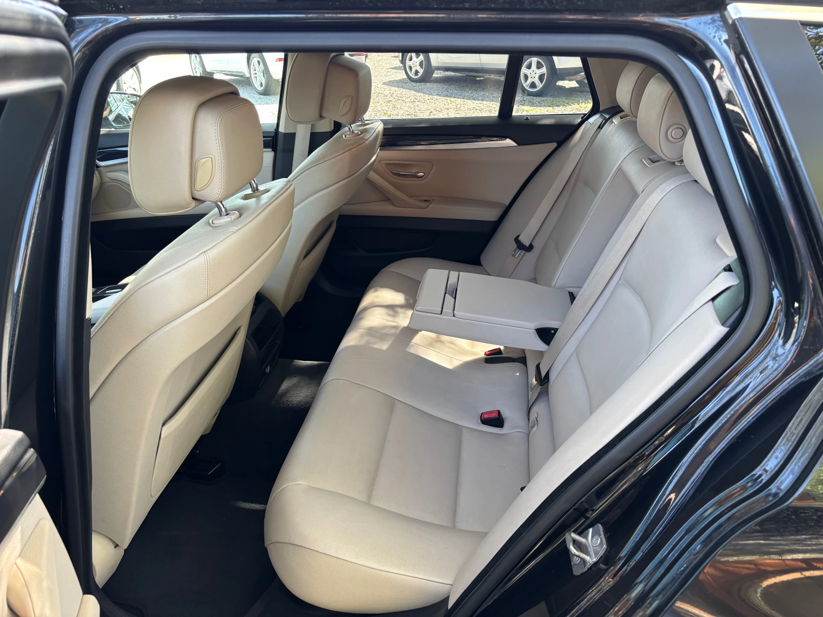 BMW 525 2.5-4X4-FULL - изображение 9