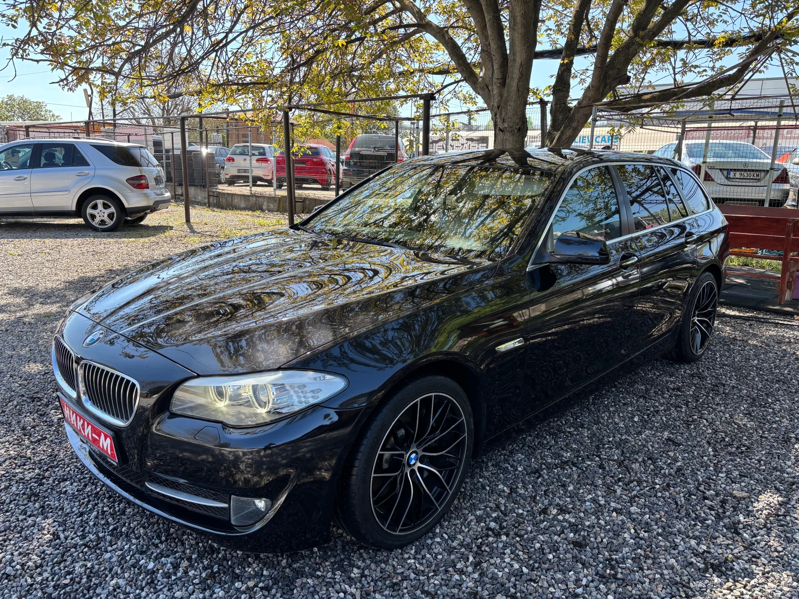 BMW 525 2.5-4X4-FULL - изображение 3