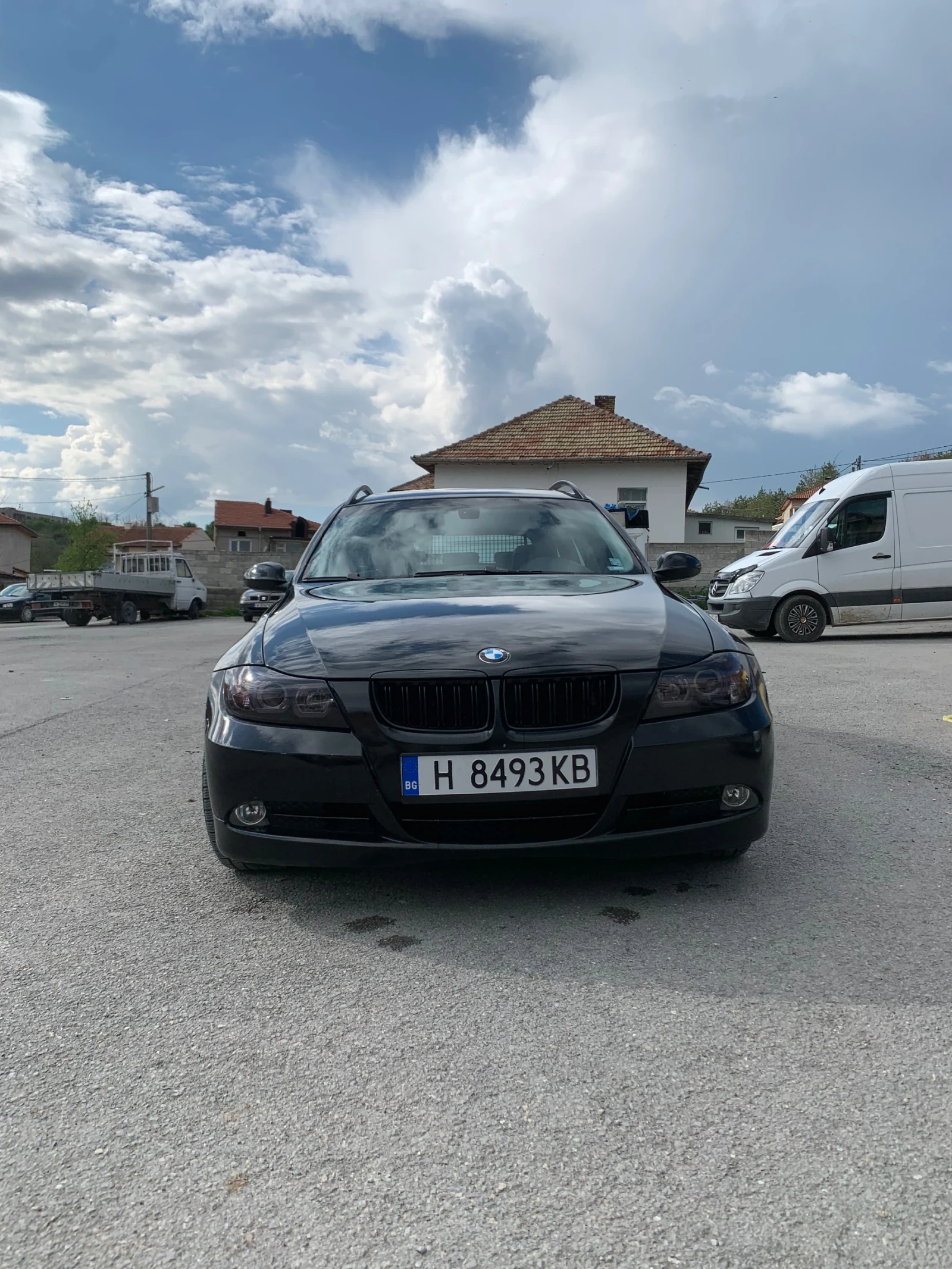 BMW 335 3.5d - изображение 2