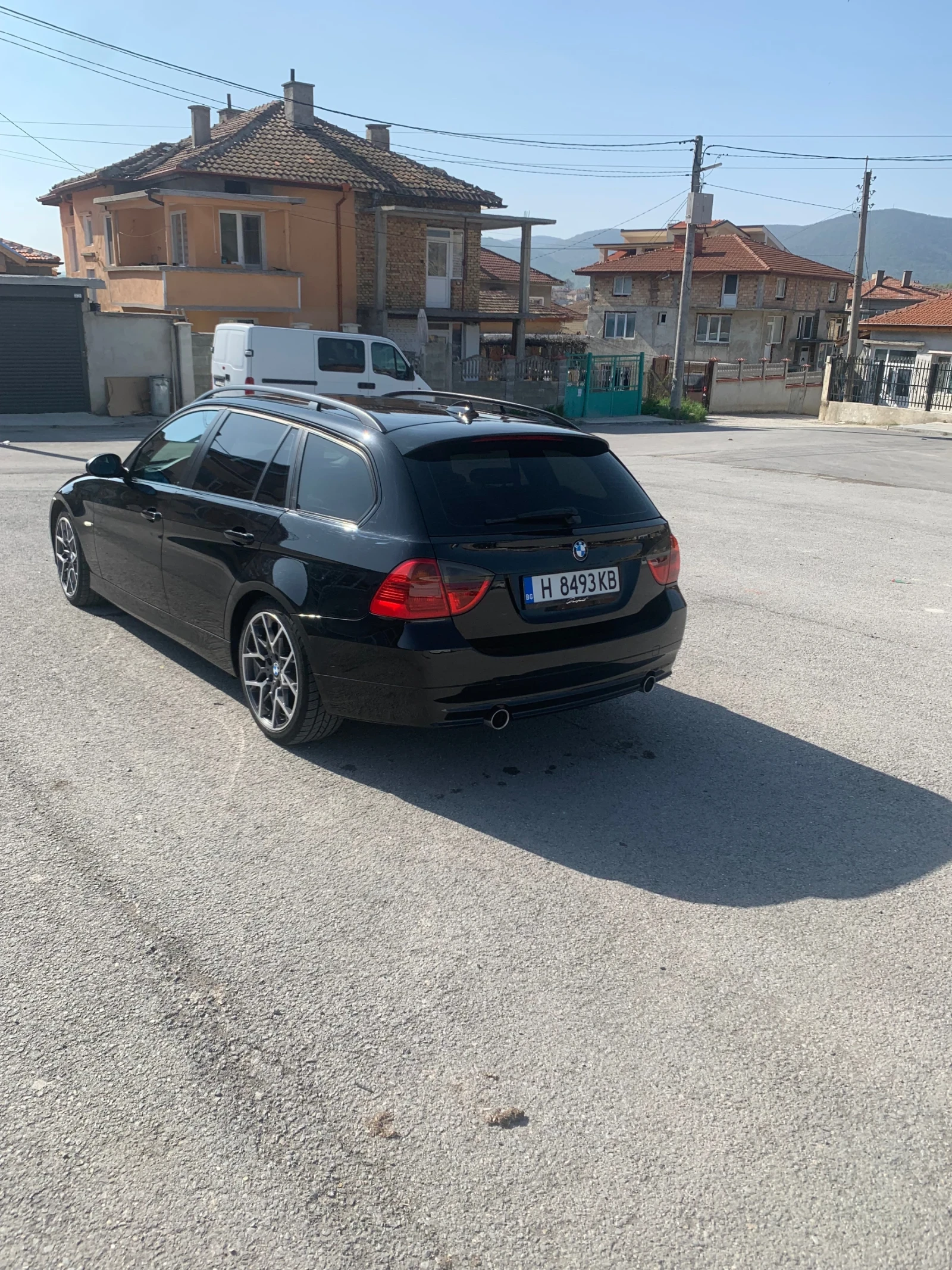 BMW 335 3.5d - изображение 5